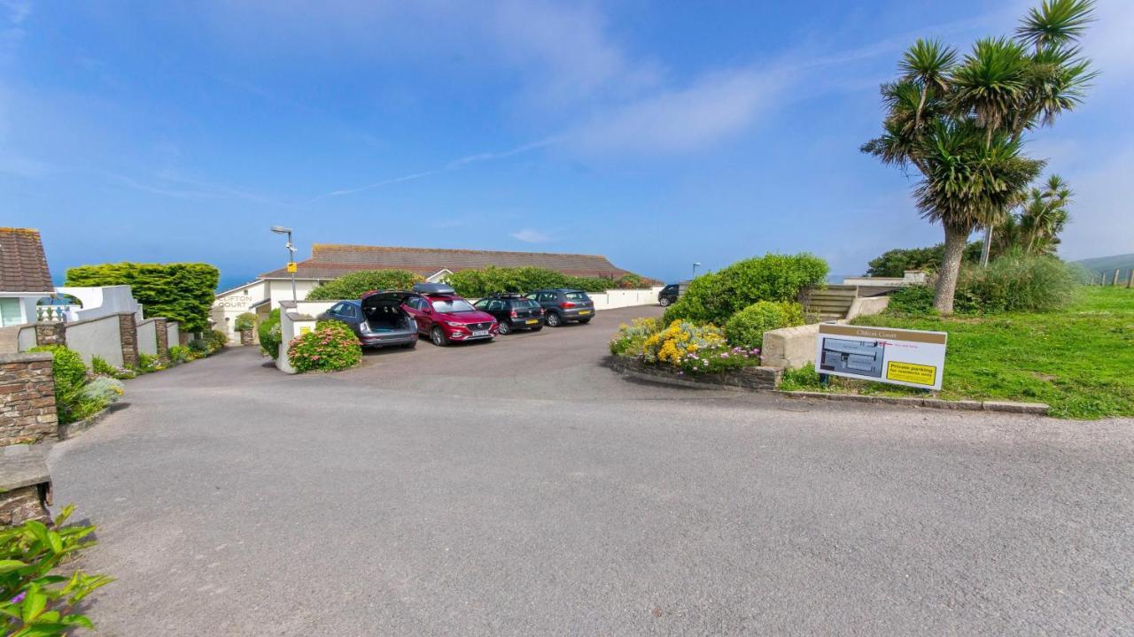 Clifton Court Apt 23 With Seaviews & Heated Pool Apartment Croyde Exterior photo